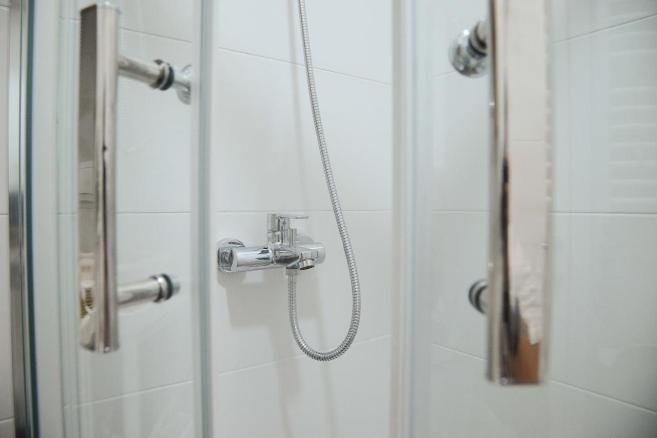 Anna Apartment Novi Sad Dış mekan fotoğraf